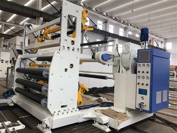 200-400kg/Hr 생산 용량 코팅과 함께 컵 종 extrusion laminating 기계
